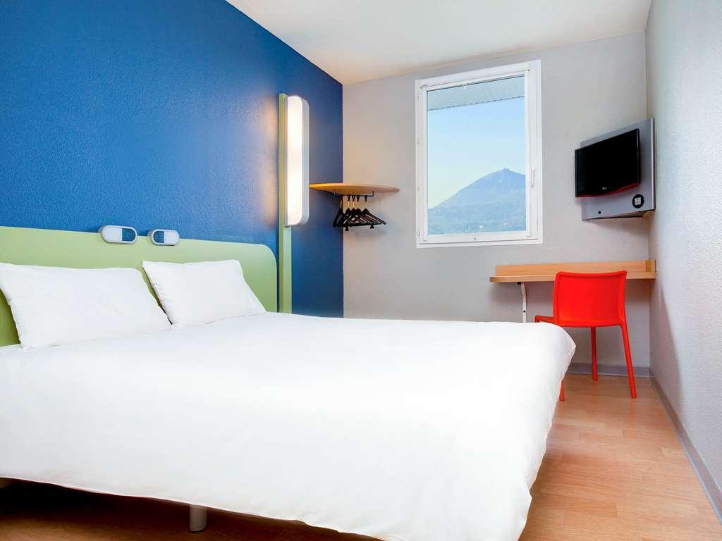 Ibis Budget Clermont Ferrand Nord Riom Camera foto