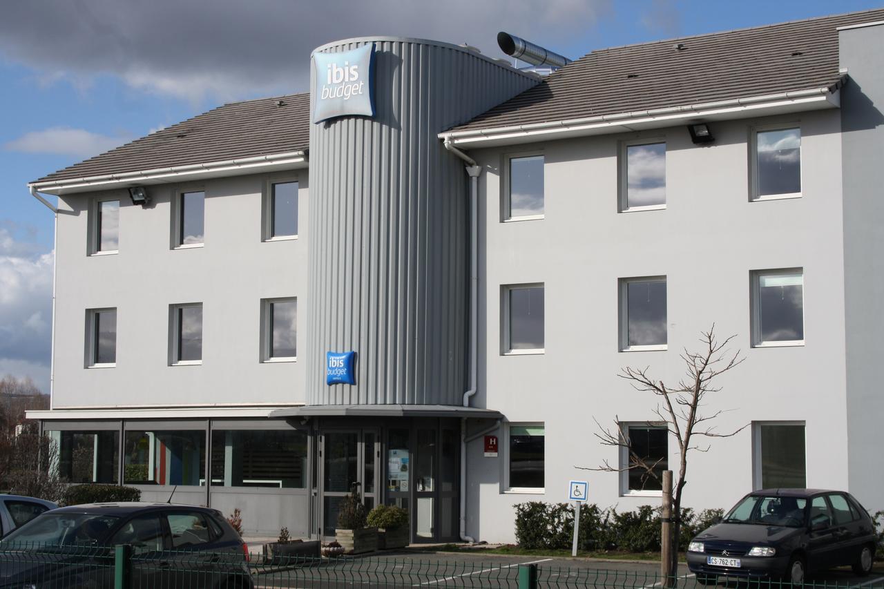 Ibis Budget Clermont Ferrand Nord Riom Esterno foto